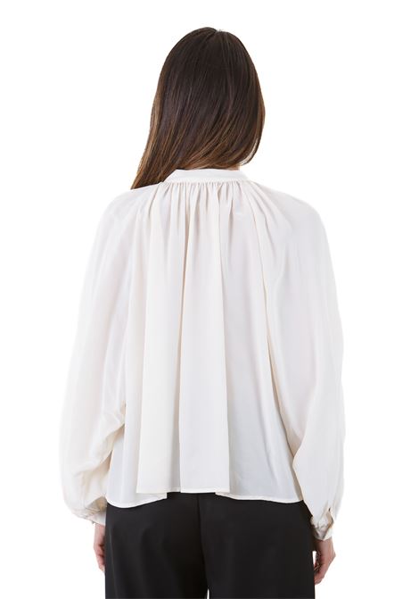 Alloro, blusa plissè con laccetto ATTIC AND BARN | Bluse | ALLORO-ATBL001-AT150040